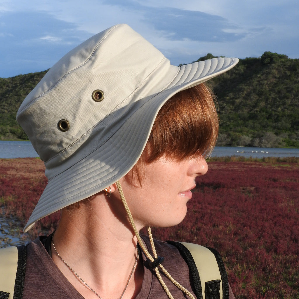 cotton bush hat with brass eyelets