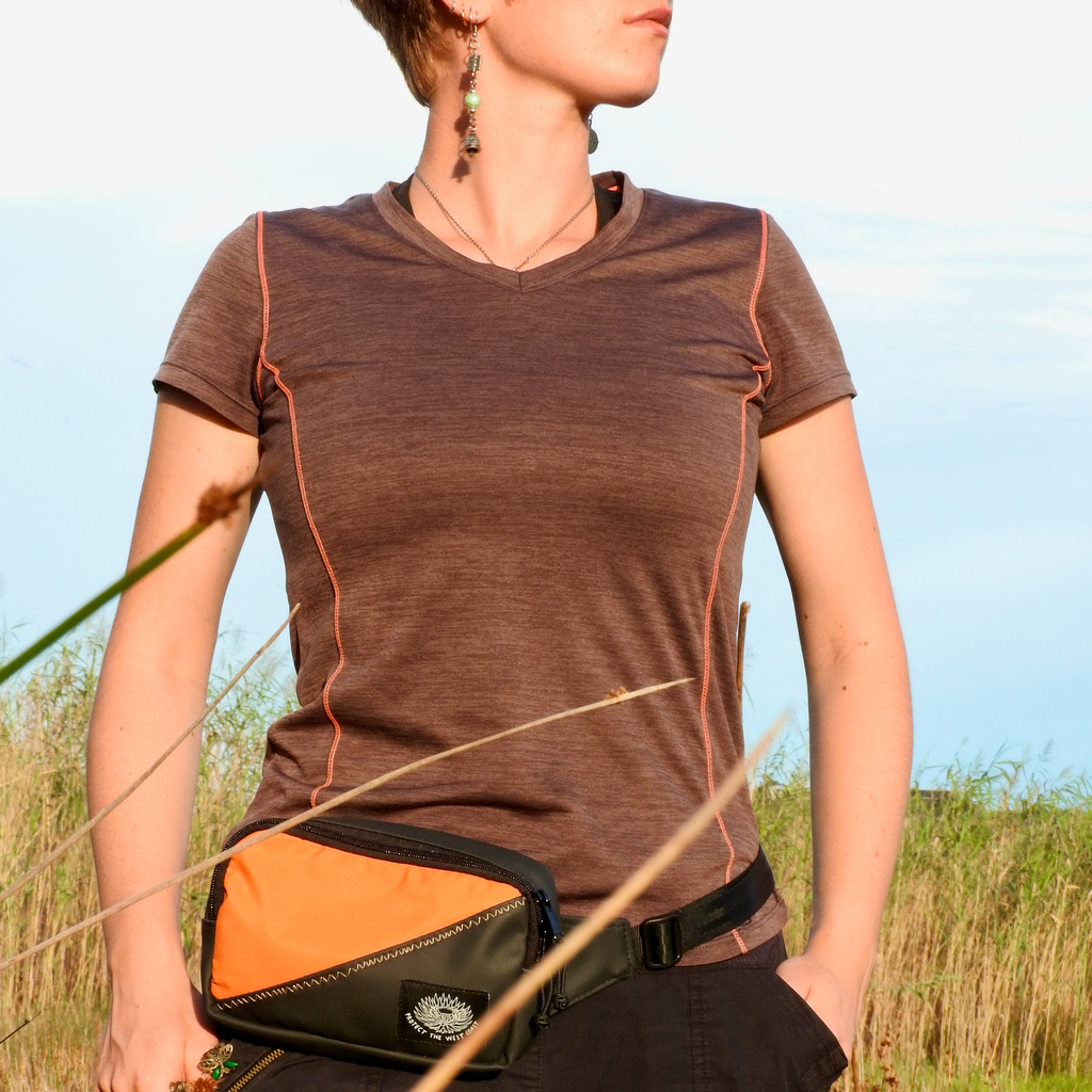 Mini Adjustable Moon Bag
