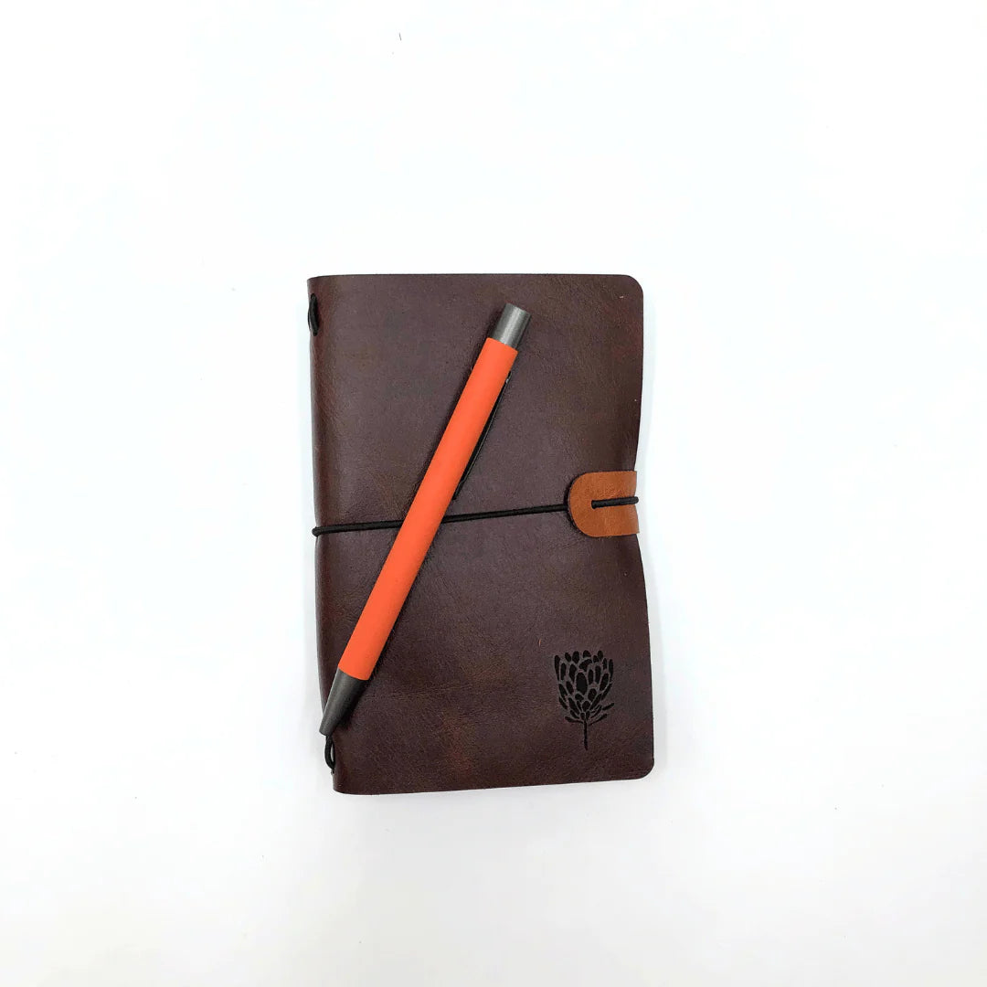 Rustik leather pocket journal - Field edition