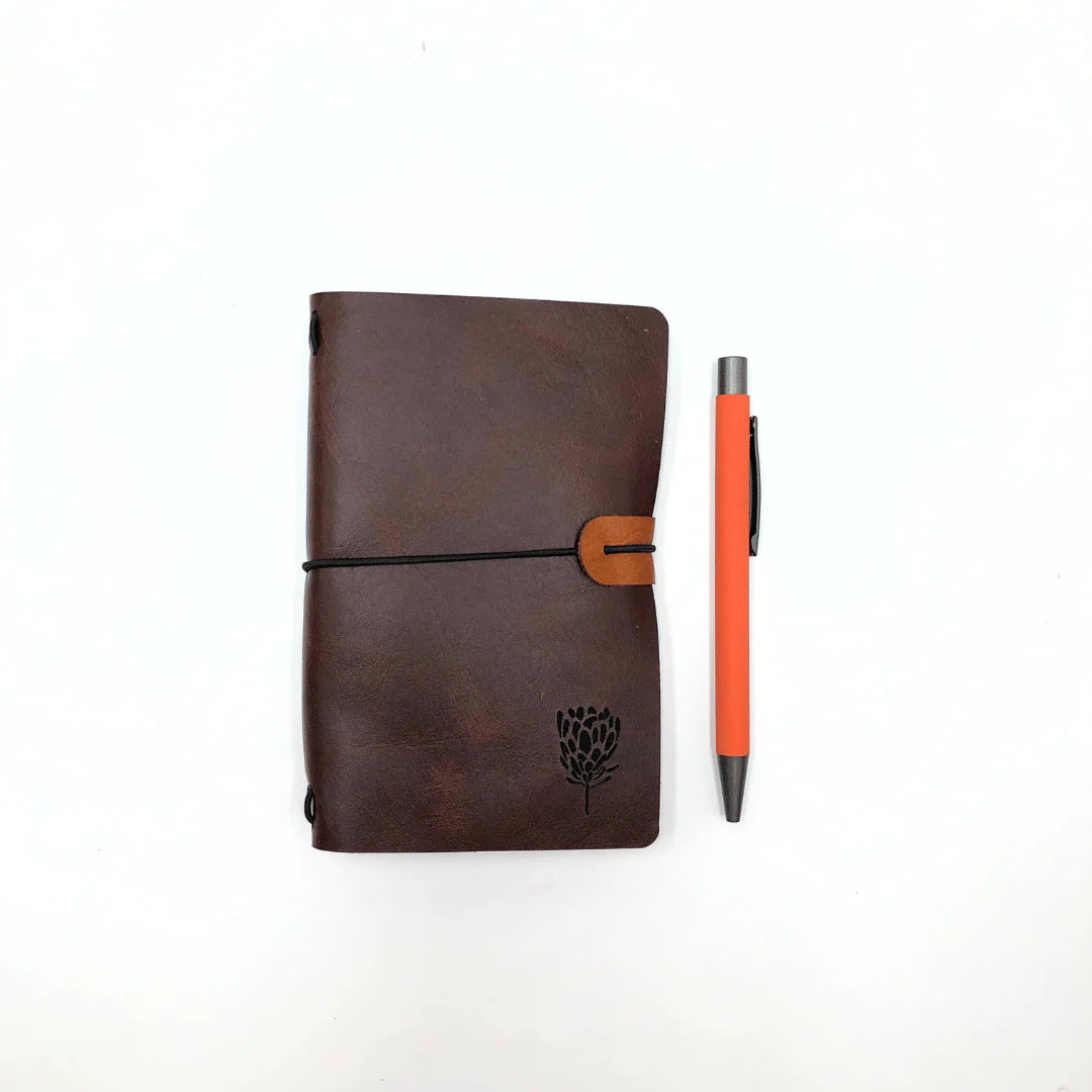 Rustik leather pocket journal - Field edition