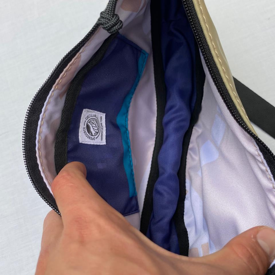 Moon Bag